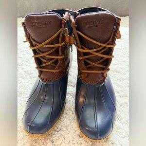 Sperry duck boots. EUC